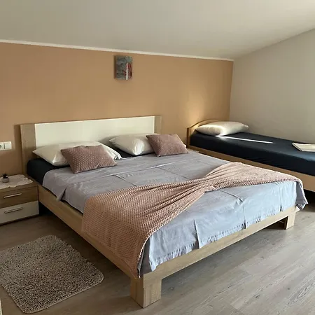Italo Apartmán Biograd Na Moru